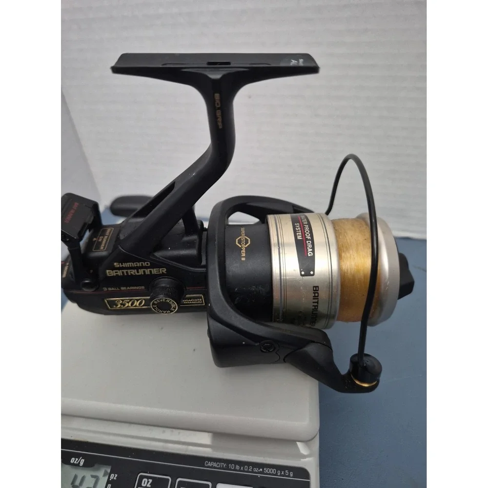 Shimano Baitrunner 3500B Spinning Reel 3BB 4.8:1 Front Drag Black/Silver